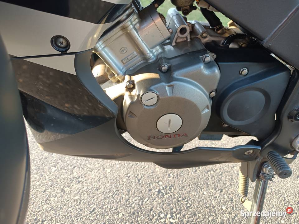 Honda CBR125R 2005 19400 2006 pierwsza garażowany Honda Częstochowa