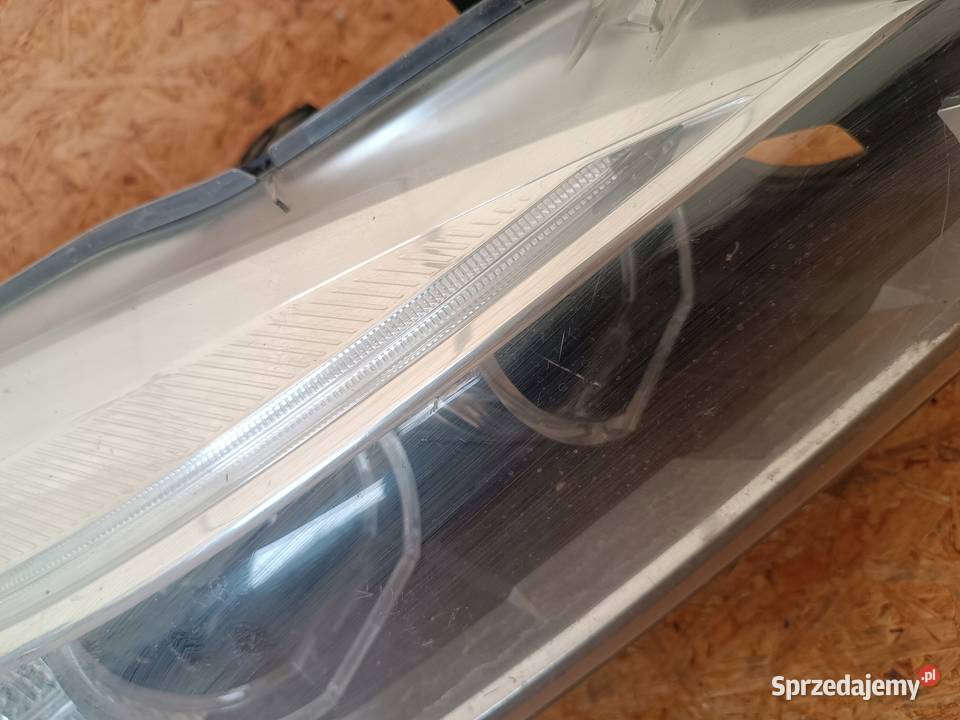 LAMPA PRAWY PRZÓD REFLEKTOR EU 7422580 BMW 2 F45 Lampy przednie Nowy Tomyśl