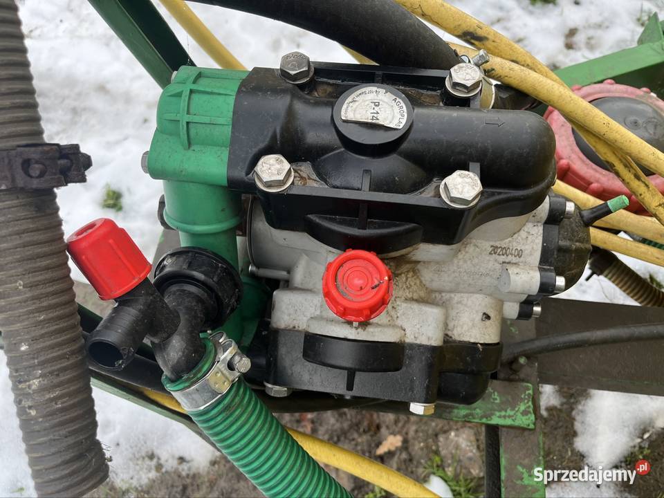 Sprzedam Opryskiwacz 1000L Świdnica sprzedam