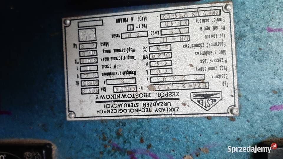 Prostownik do akumulatorów Polski mocny zadbany Korczew