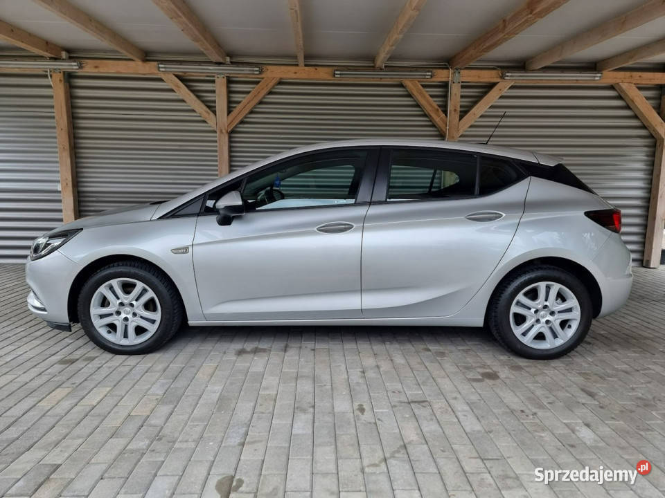 Opel Astra 14 Turbo Enjoy I właściciel salon wielofunkcyjna kierownica Astra Tenczynek sprzedam