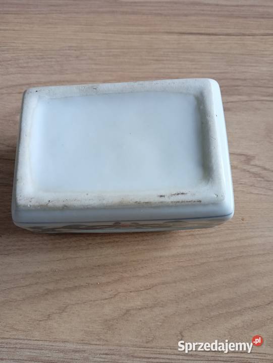 Szkatułka porcelanowa Limanowa