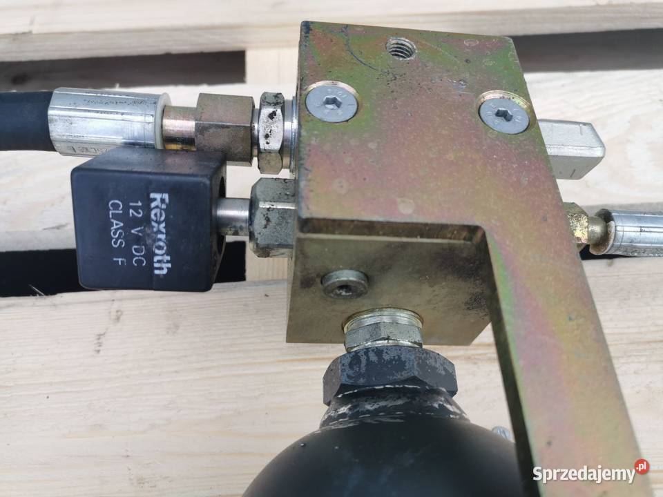 Akumulator hydrauliczny CAT TH Wilkowo