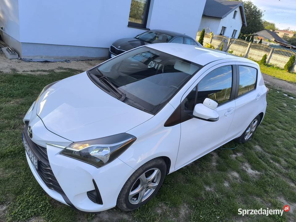 Toyota Yaris z LPG BRC 10 Hatchback Rogów