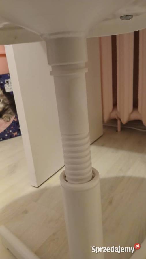 Biurko i krzesło IKEA stan Płock