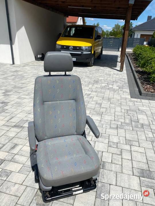 Fotel kierowcy volkswagen t5 łódzkie Aleksandrów Łódzki