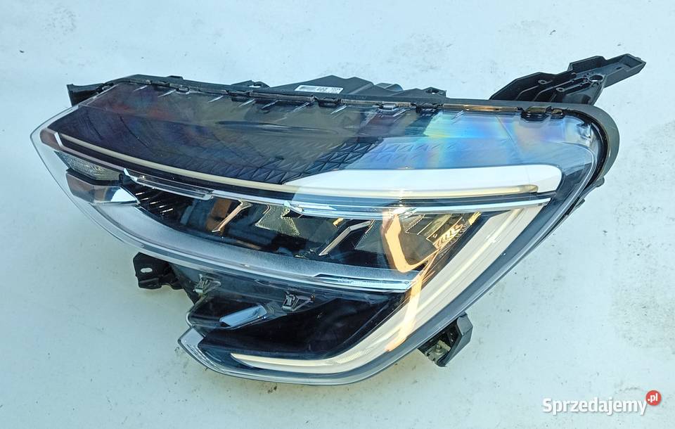 Renault Arkana Full Led reflektor lampa lewy osobowe Przeźmierowo sprzedam