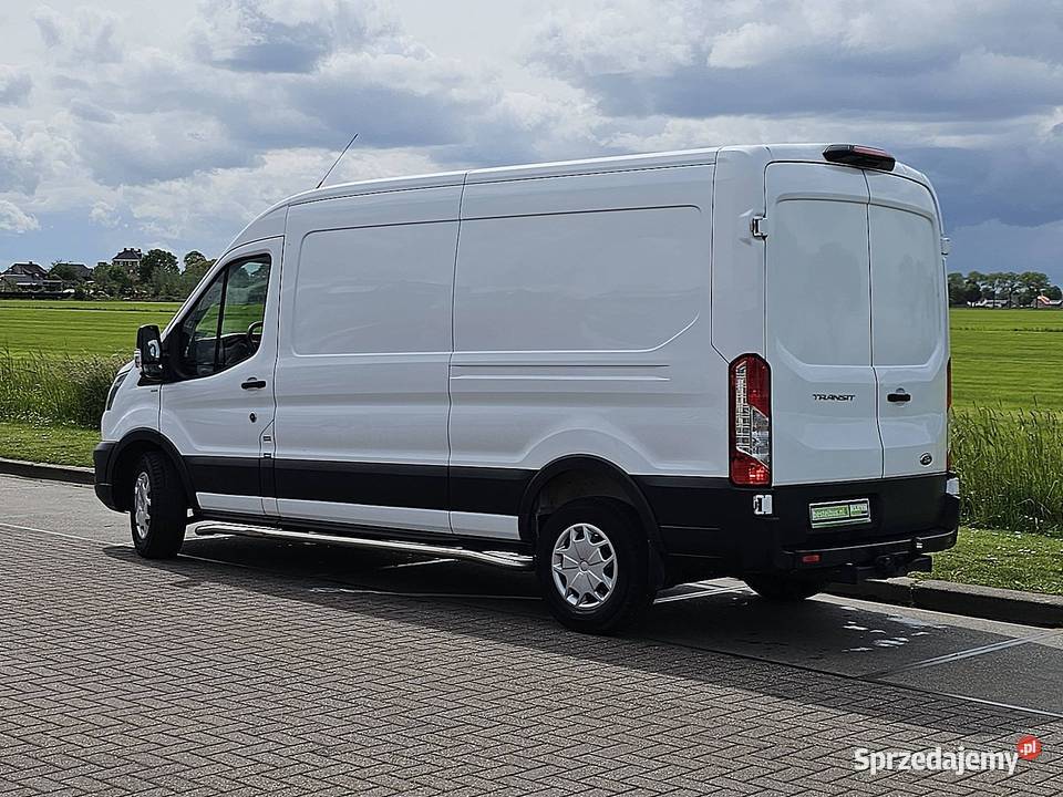 Ford TRANSIT 20 L3H2 Camera Euro6 AC blaszak 4x2