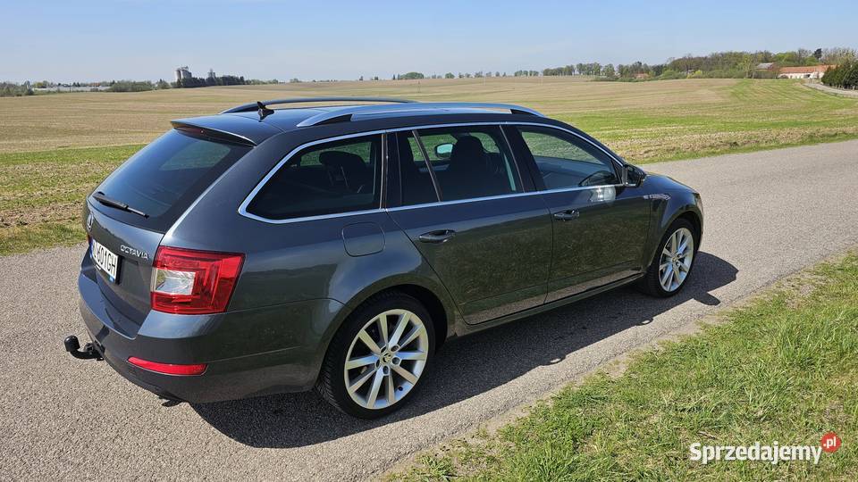 Skoda Octavia 3 z fajnym wyposażeniem autoalarm