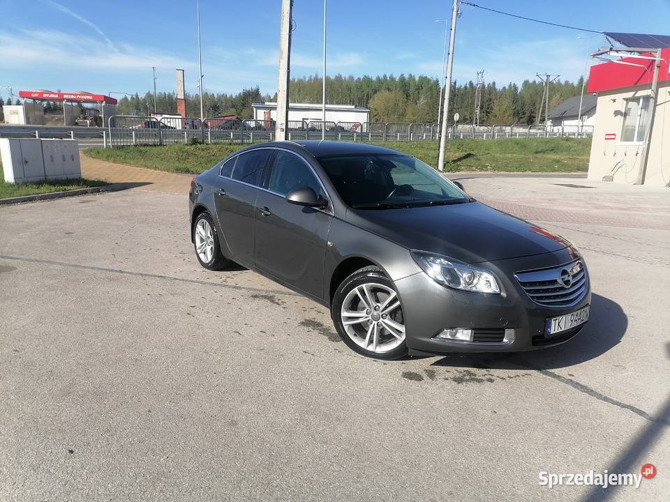 Opel insignia 20 turbo benzyna 220 elektryczne szyby świętokrzyskie Piotrkowice sprzedam