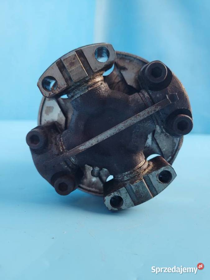 CASE IH PUMA 145 12r WAŁEK PRZEDNIEGO WOM Kolno