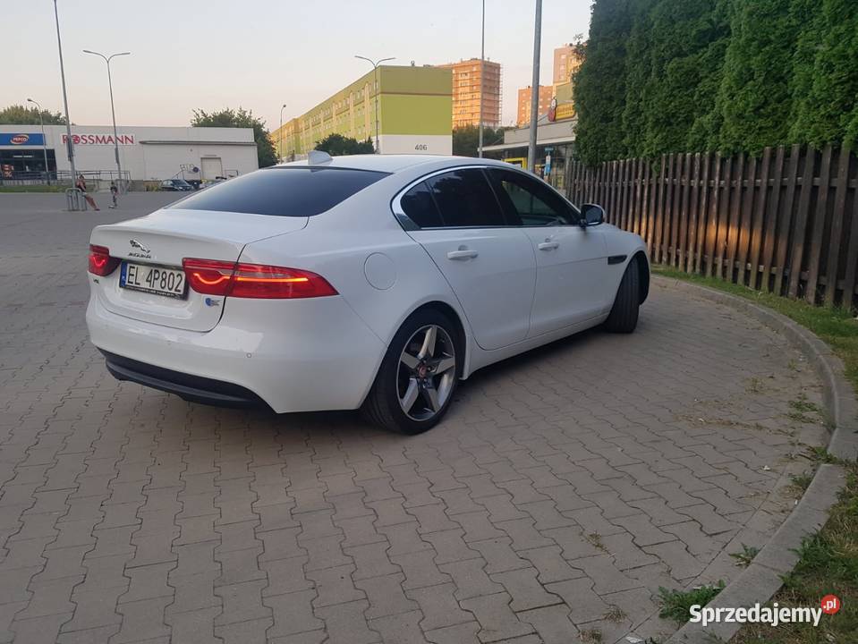 Jaguar XE Prestige 2016r 2l diesel Łódź