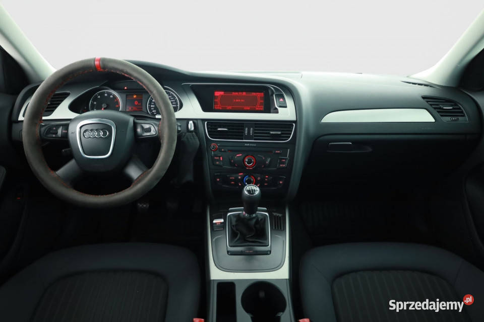 Audi A4 18 TFSI manualna Piaseczno