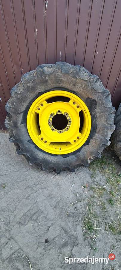Felgi koła komplet john deere 420 70 28 Brzeźnio