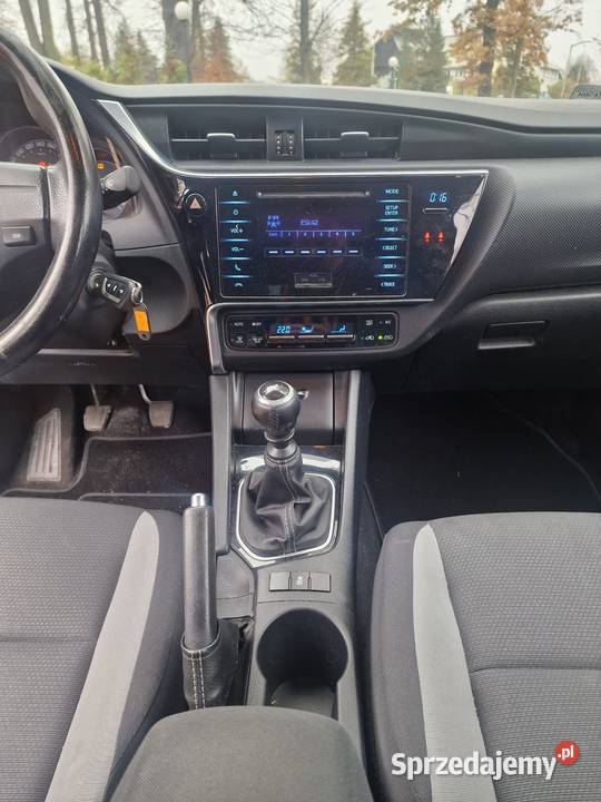 Toyota Auris Kombi 14 D4D z polskiego salonu 90KM Barcice