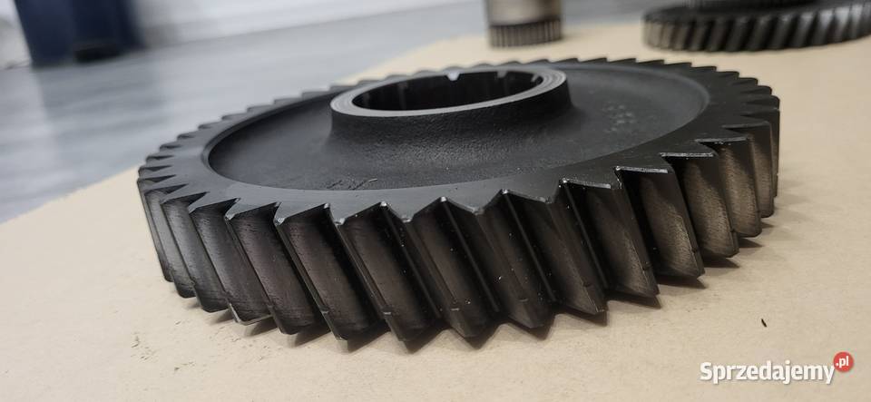 Części skrzynia massey ferguson dynashift Urzędów sprzedam