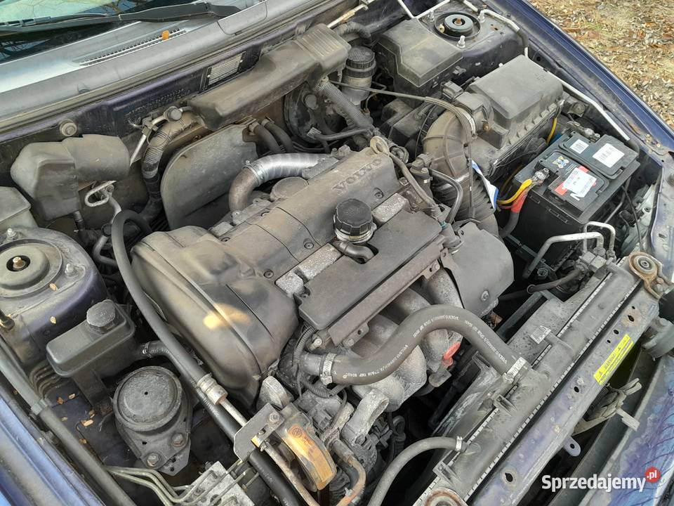 Volvo V40 18 benzyna 116 2003r Lift z de kombi