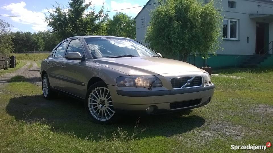 Volvo S 60 20 T 180 Zderzak lampy Tył 446 46 osobowe