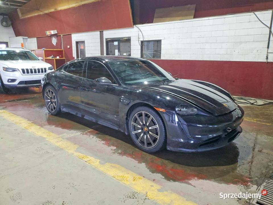 2023 PORSCHE TAYCAN Częstochowa