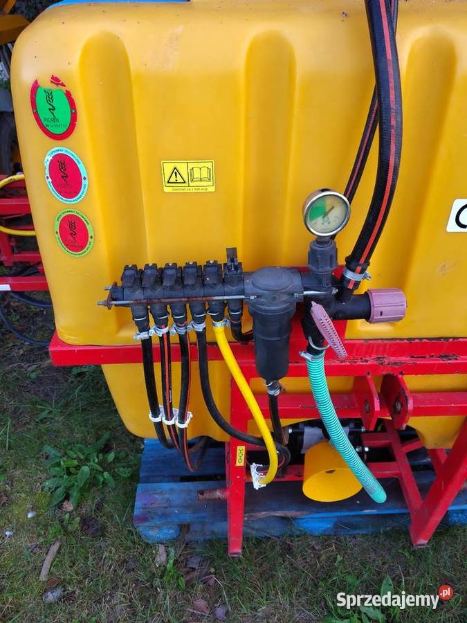 Opryskiwacz 800l 12 lance Siedliszcze-Kolonia sprzedam