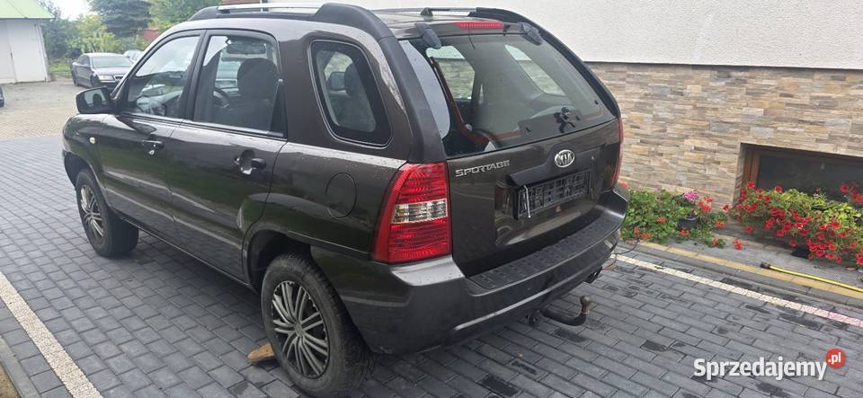 Kia Sportage 20 lpg uszkodzony