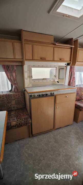 Chateau 380 z 1996 roku o masie własnej 747 dmc Kraków sprzedam