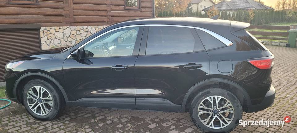 Ford Kuga Escape 15 Benzyna 180 4x4 werSEL 2022r
