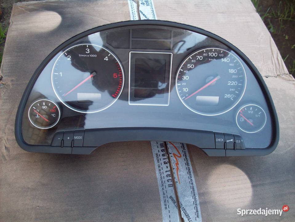 Audi A4 B6 19 TDI licznik zegary 8E0920900M Rok produkcji 2004 warmińsko-mazurskie