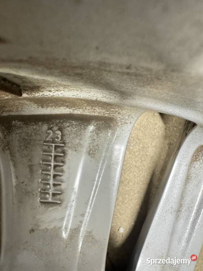 15 calowe felgi aluminiowe Toyota 5x100 ET45