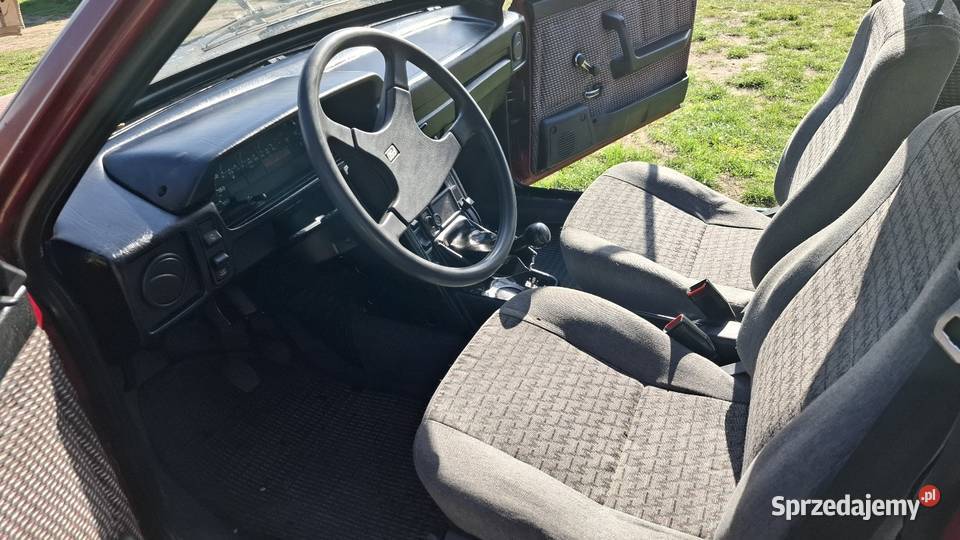 Polonez Caro 54KM śląskie Hutki
