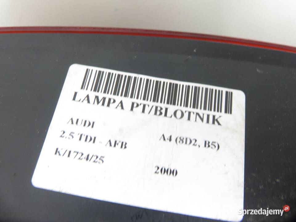 LAMPA PRAWA TYLNA AUDI A4 B5 SEDAN Lampy tylne sprzedam