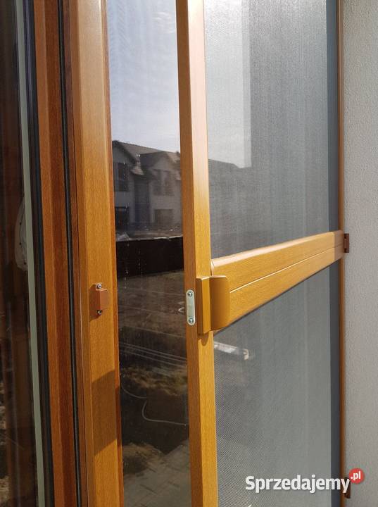 Rolety dzień nocrolety materiałowemoskitiery