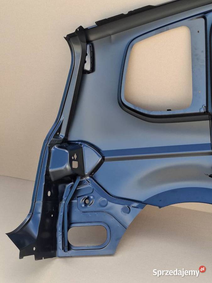 VW TOURAN III 3 5TA BŁOTNIK PRAWY TYŁ TYLNI Bieleń