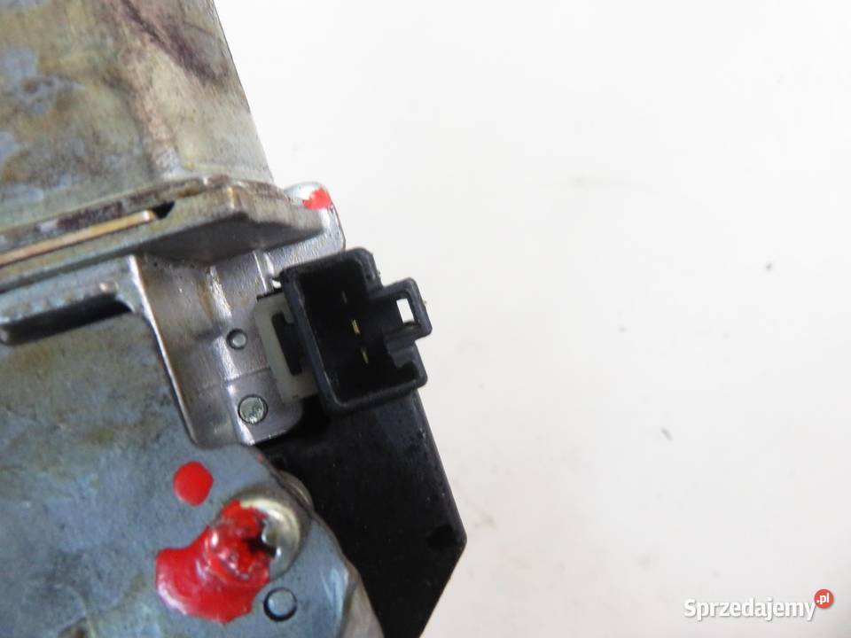 SILNICZEK WYCIERACZKI TYŁ TOYOTA COROLLA E12