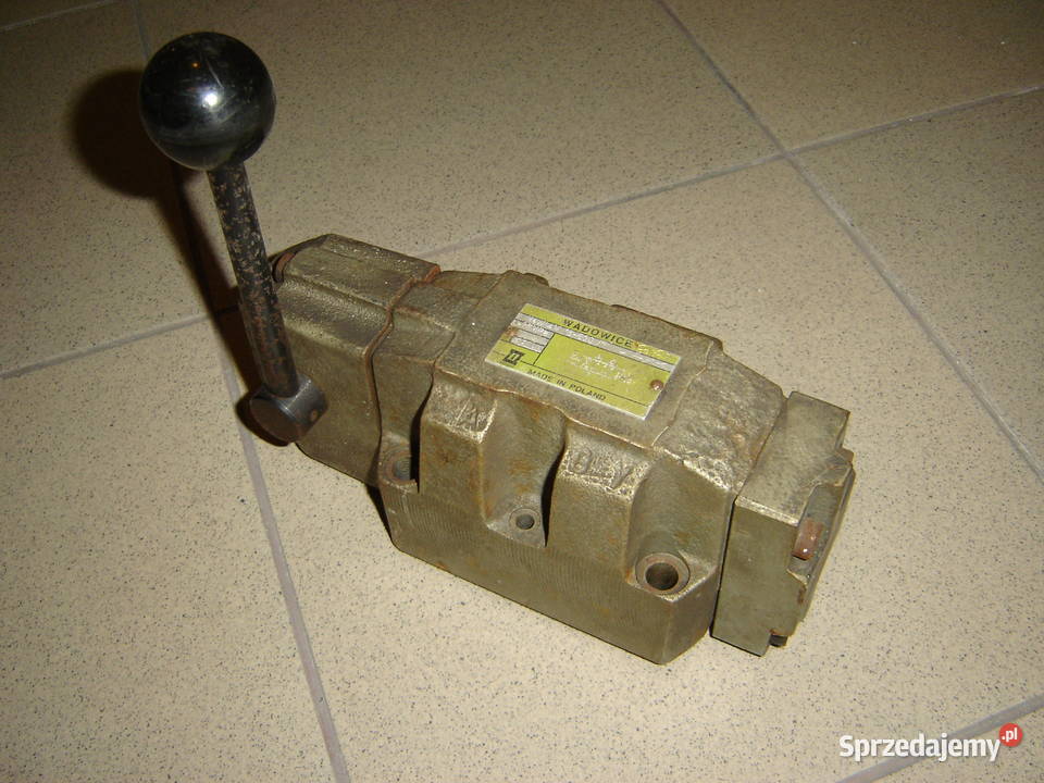 Rozdzielacz suwakowy hydrauliczny sterowany Florianów