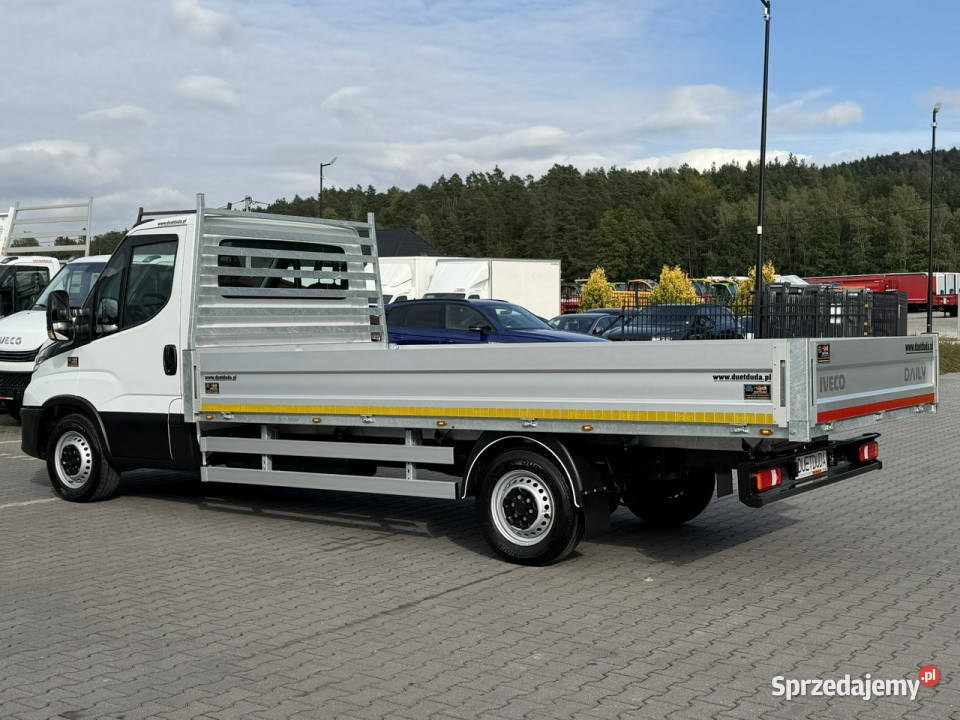 Iveco Daily 35S16 V DMC 35tony Skrzyniowy światła przeciwmgłowe Widełki sprzedam
