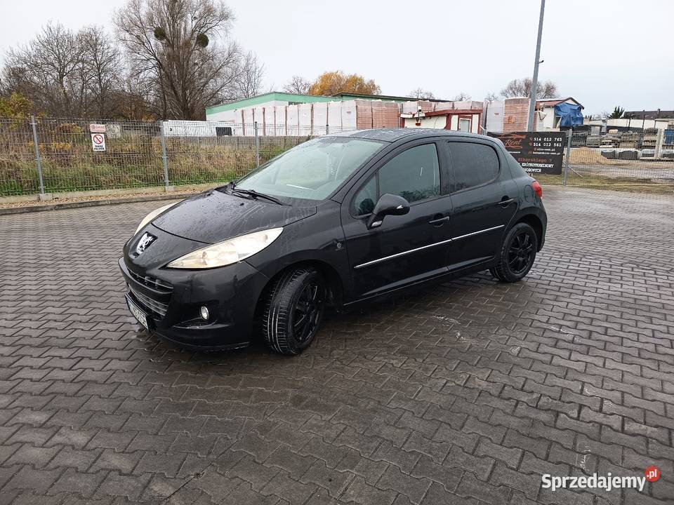 Sprzedam peugeot 207 2010r 16hdi 90koni możliwa Hatchback Pysząca