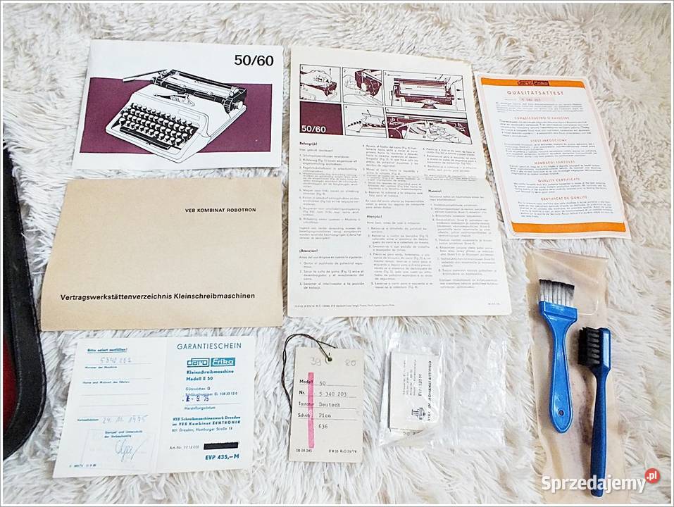 Stara maszyna do pisania Erika 1975 kufer instr Żary