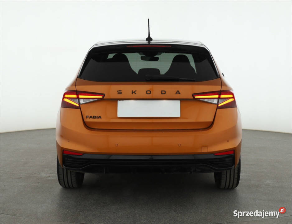 Skoda Fabia 10 TSI 85KM Piaseczno