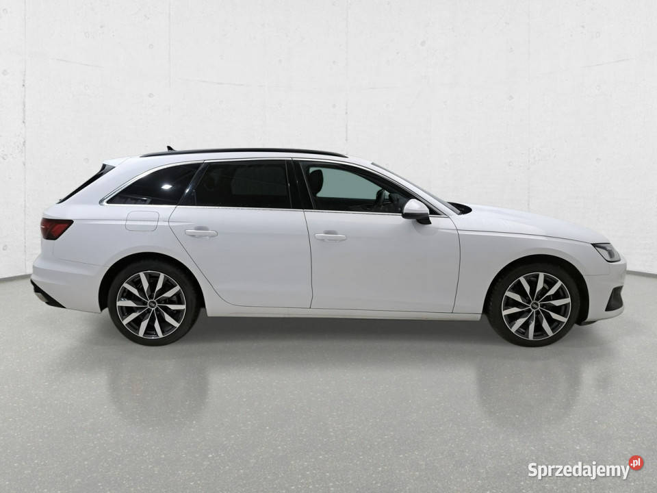 Audi A4 Avant Poleasingowe ECFM B9 2015
