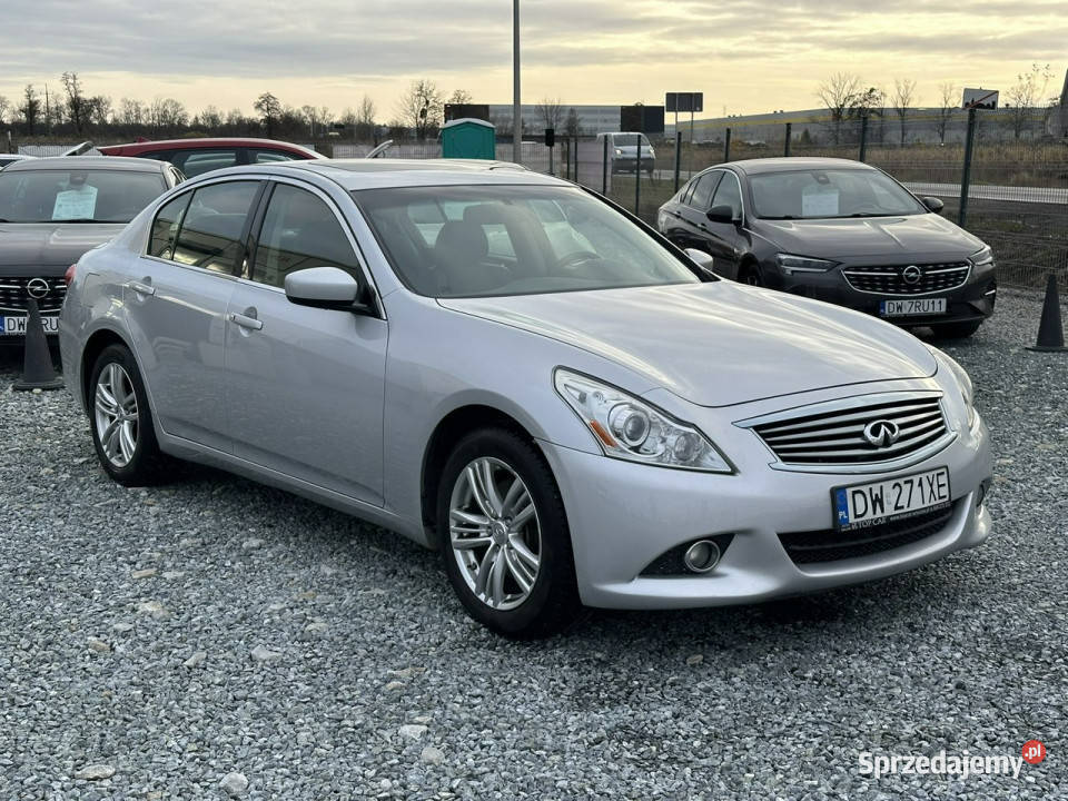 Infiniti G37 G37X 37 V6 24V 320 2013r kamera autoalarm Wojkowice