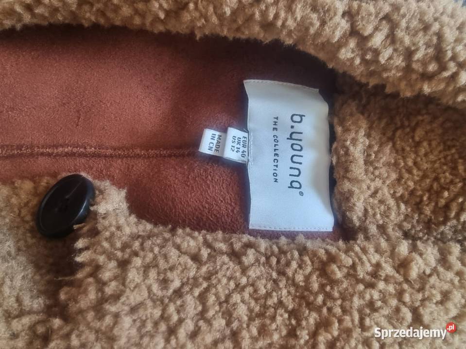 Płaszczyk damski teddy byoung L Rozmiar 40(L) Moda i Styl małopolskie Kraków