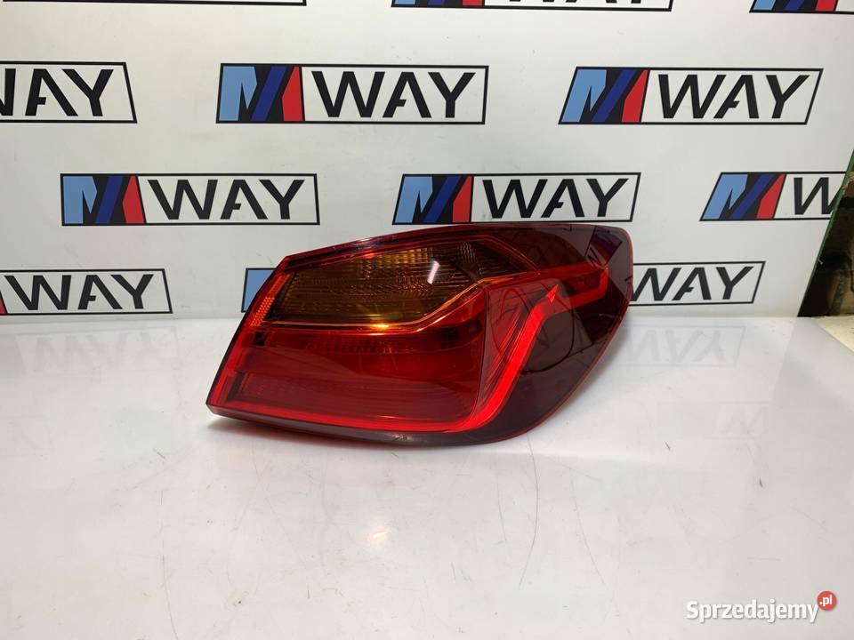 BMW F40 LAMPA PRAWY TYŁ PRAWA W BŁOTNIK EUROPA Lampy tylne dolnośląskie sprzedam