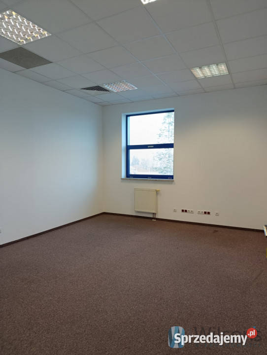 Lokal 130m2 Janki Wynajem