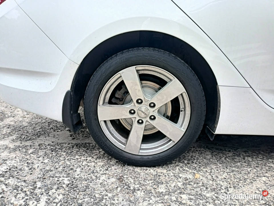 Hyundai i40 pierwszy właściciel niski przebieg Tomaszów Mazowiecki sprzedam