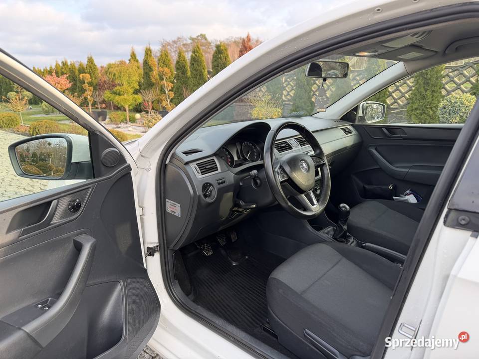Skoda rapid 16 tdi 115 prywatne autozadbane Stryków