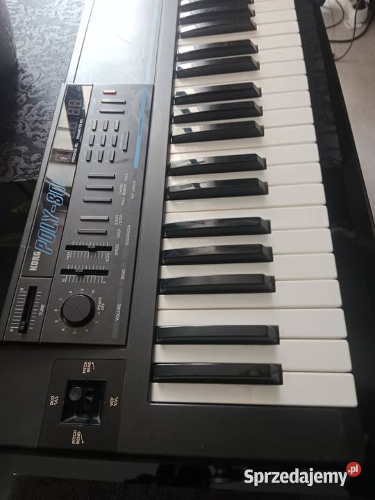 Syntezator Korg Poly 800 mk2 Piła sprzedam
