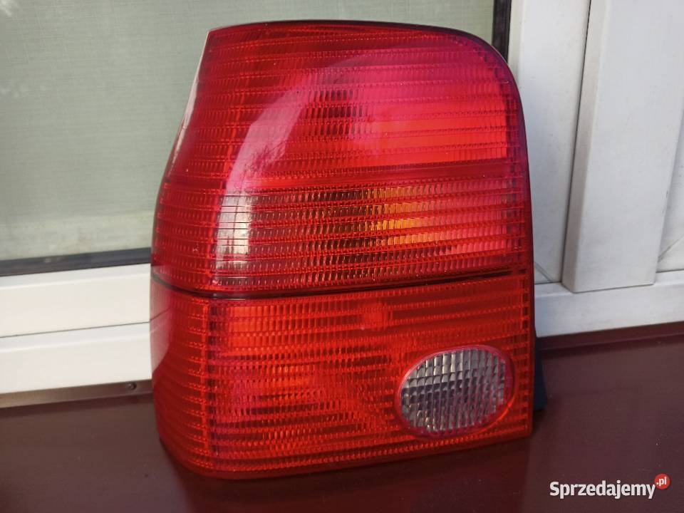 VW Lupo Seat Arosa lampa tył tylna lewa wkład