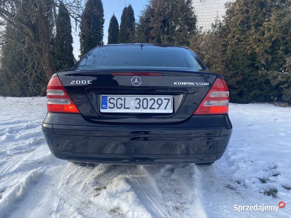 MercedesBenz C200 20 Kompressor super stan EURO4 Rok produkcji 2001