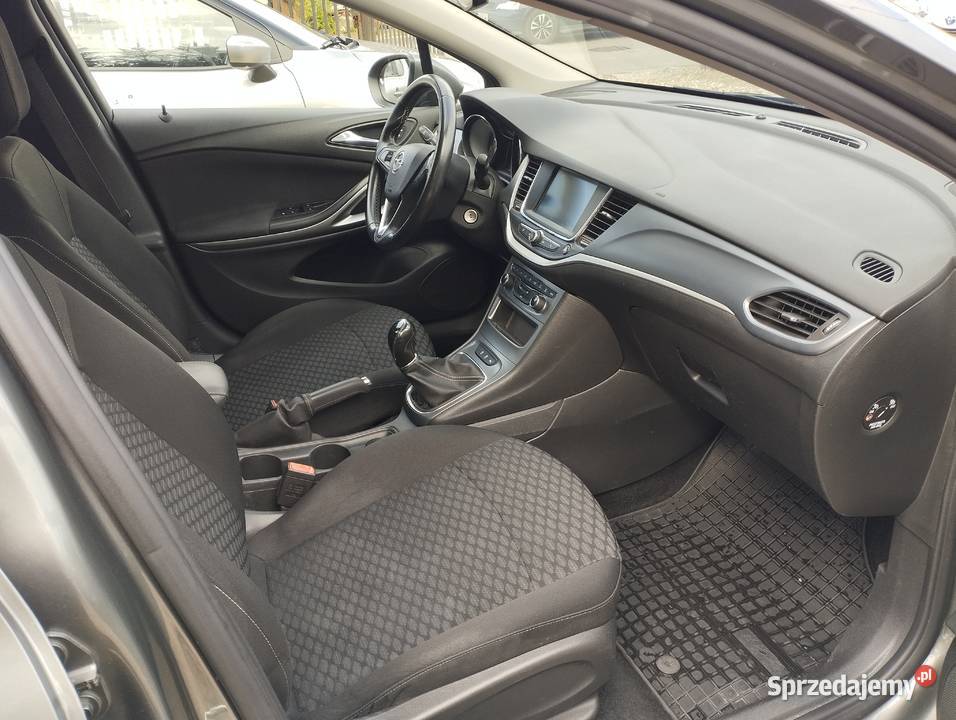 OPEL ASTRA SALON POLSKA 2018 Warszawa